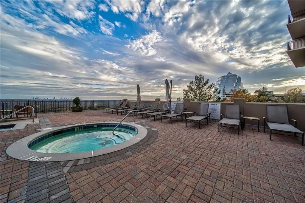 Atlanta, Georgia 30339, United States, 2 Bedrooms Bedrooms, ,2 BathroomsBathrooms,Residential,Active,126619