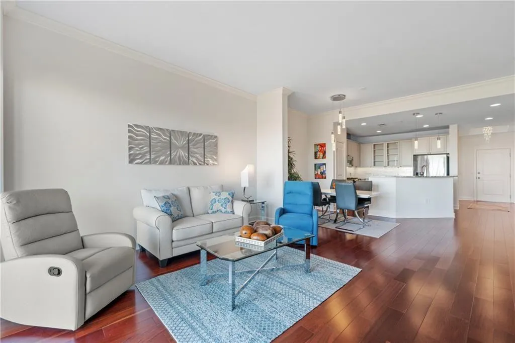 Atlanta, Georgia 30339, United States, 2 Bedrooms Bedrooms, ,2 BathroomsBathrooms,Residential,Active,126619