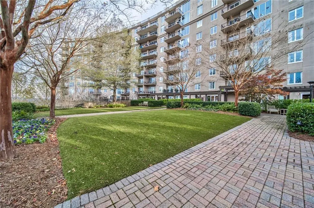 Atlanta, Georgia 30339, United States, 2 Bedrooms Bedrooms, ,2 BathroomsBathrooms,Residential,Active,126619