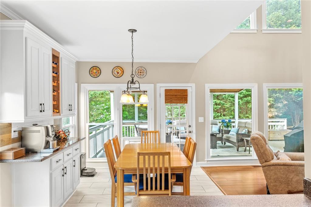 3720 Bridle Ridge Drive, Suwanee, Georgia image 12