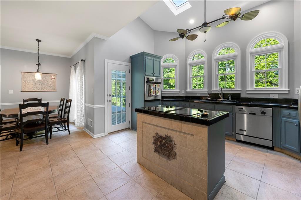 3330 Arborwoods Drive, Alpharetta, Georgia image 12