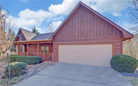 A home in Dahlonega