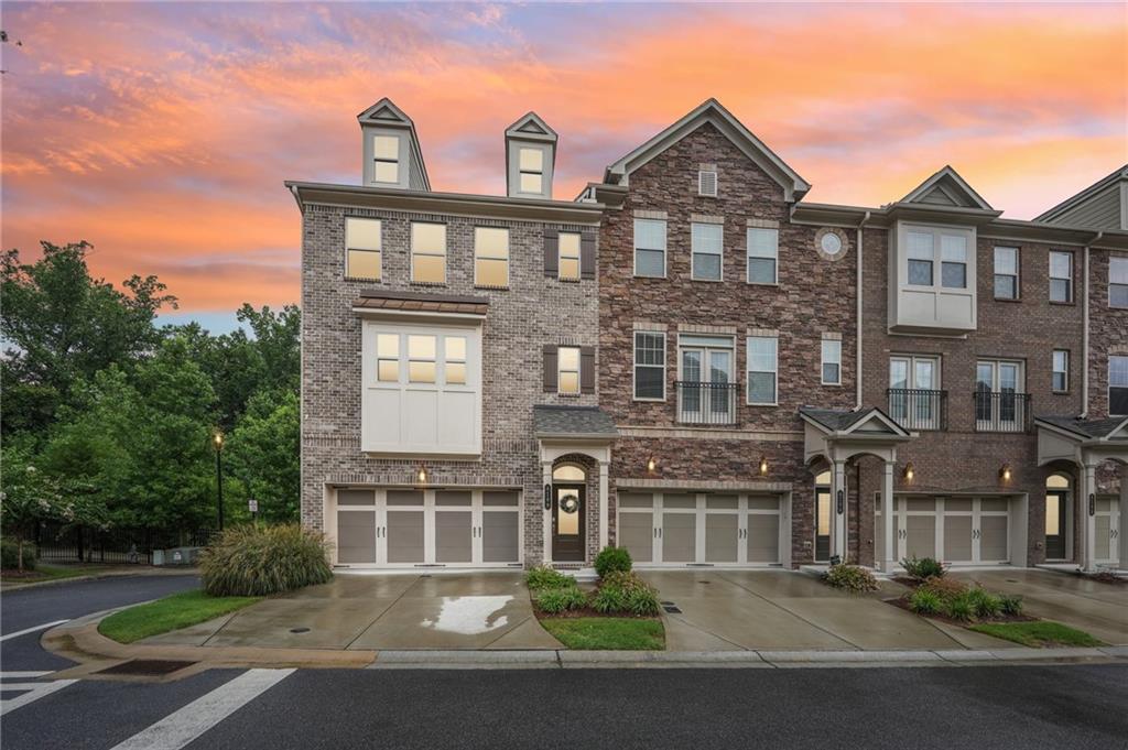 View Atlanta, GA 30346 townhome