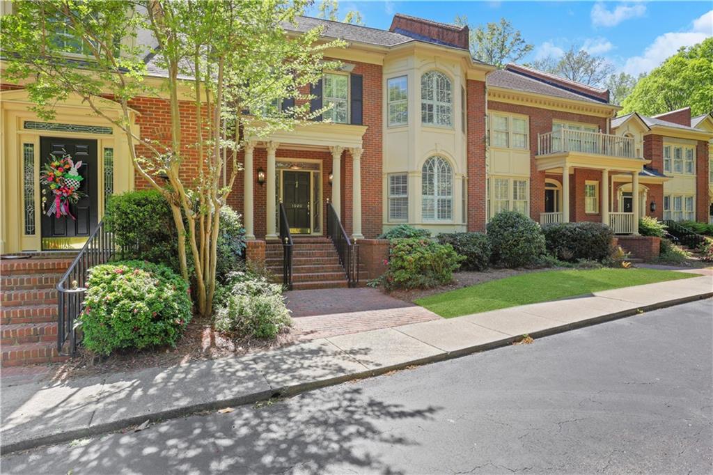 1020 Riverside Road, Roswell, Georgia image 3