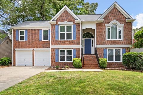 Homes For Sale - 1153 Cool Springs Drive<br/> Kennesaw, GA 30144