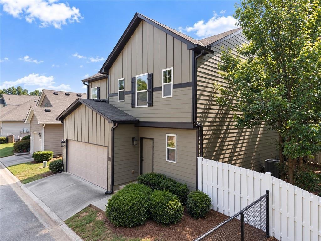 3724 Humber Ct