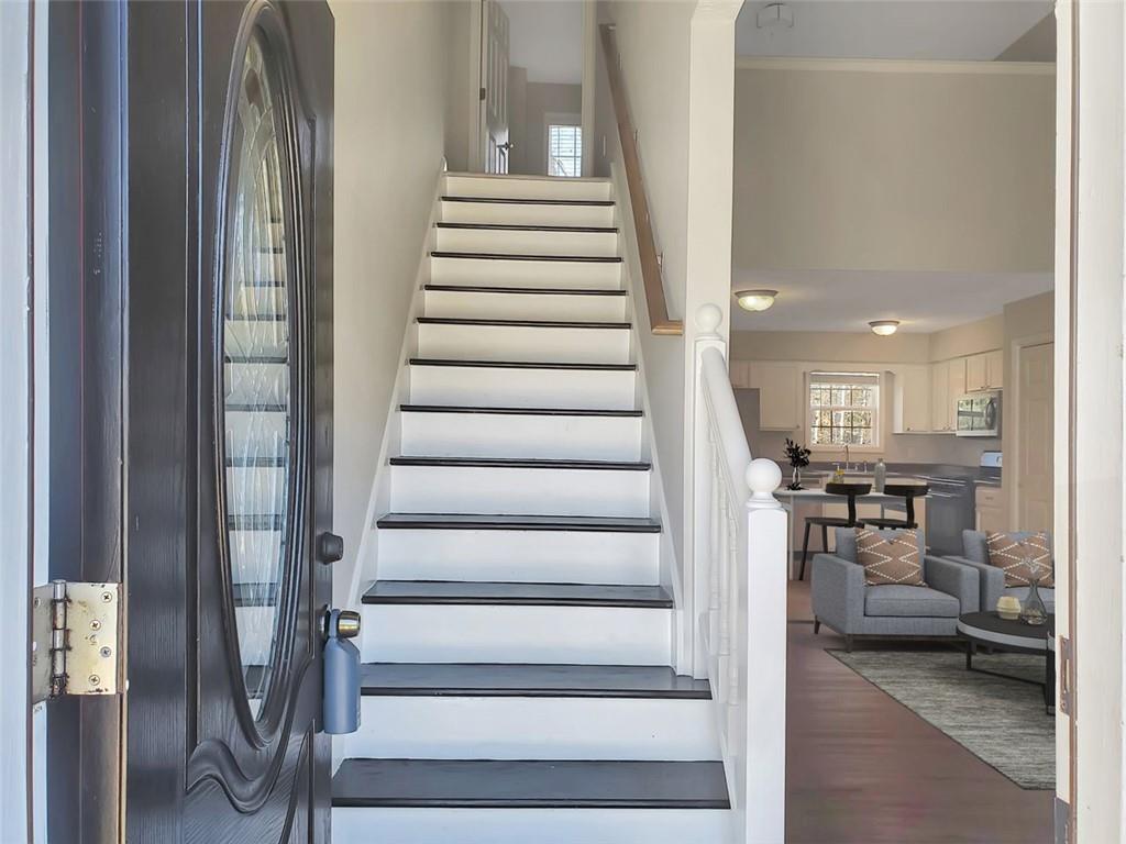 204 Twin Pines Court