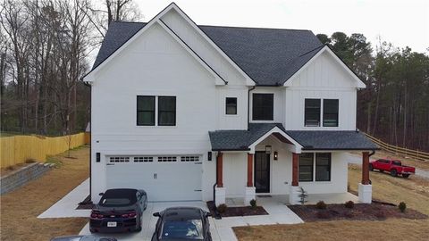 2125 Red Rose Lane Loganville GA 30052