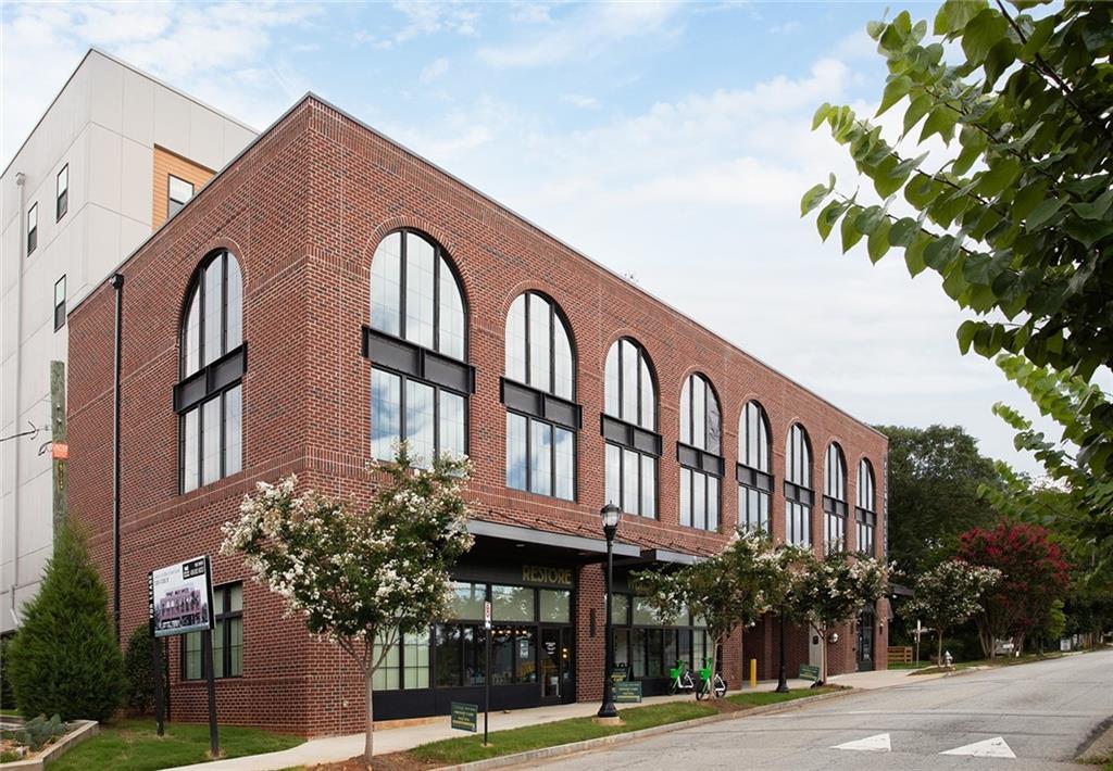 112 Rogers Street NE 204