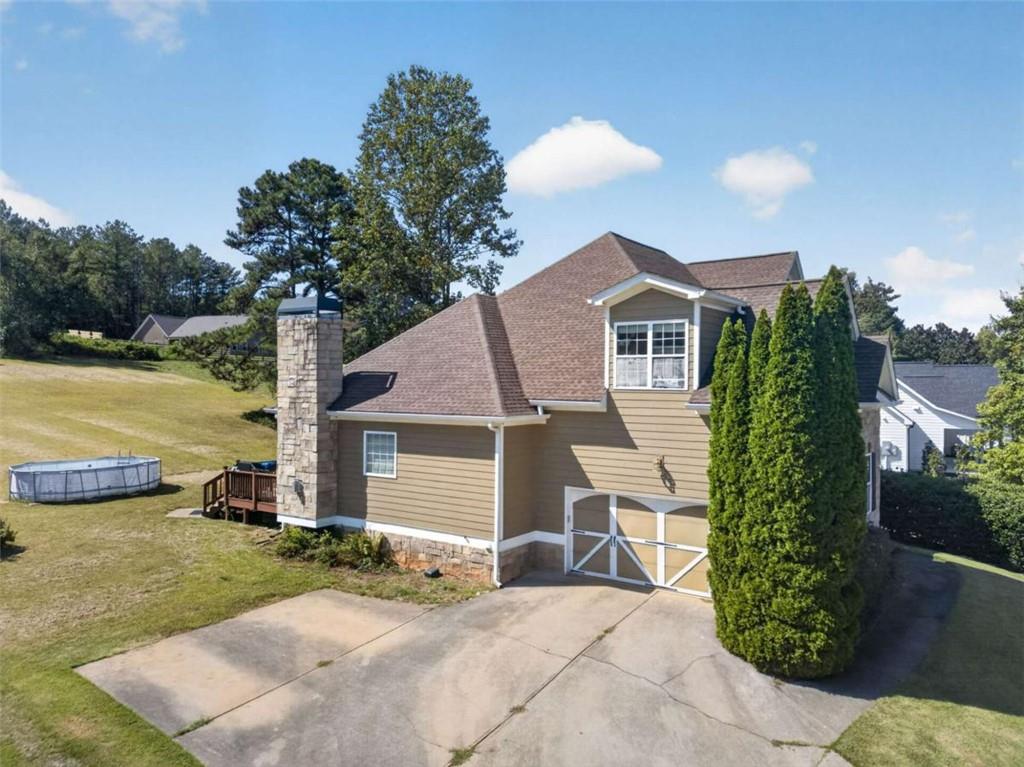 109 W Lake Boulevard