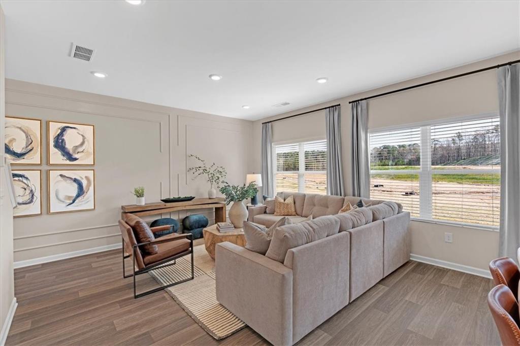 404 Bluegrass Lane