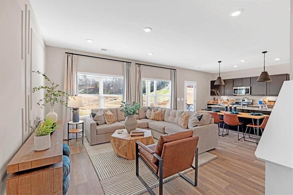 404 Bluegrass Lane