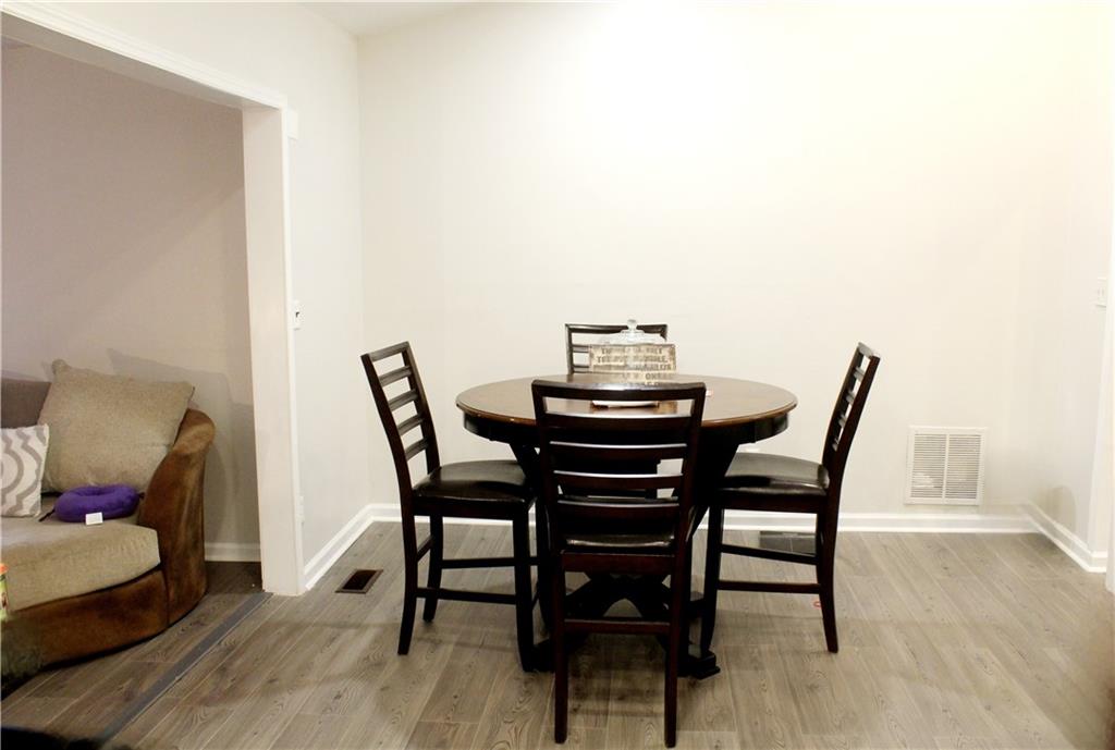 7899 Taylor Downs Way