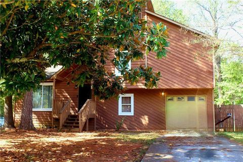 Homes For Sale - 7899 Taylor Downs Way<br/> Clayton County, Riverdale, GA 30274