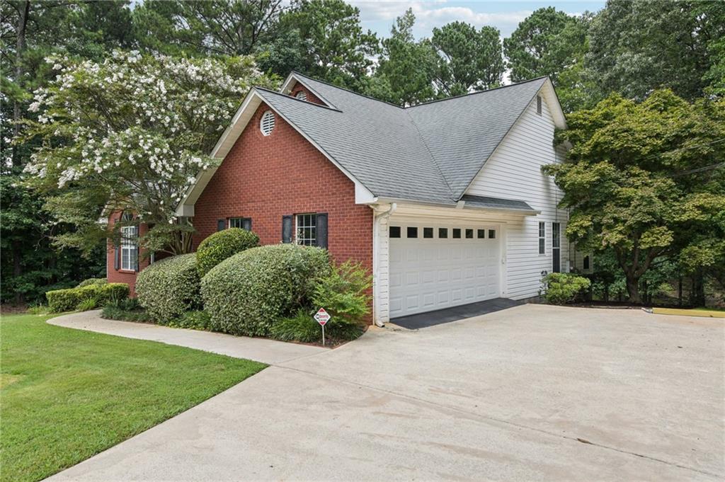 2415 Mitchell Road