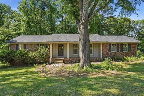 Homes For Sale - 4845 Jennifer Lane<br/> Douglas County, Douglasville, GA 30135