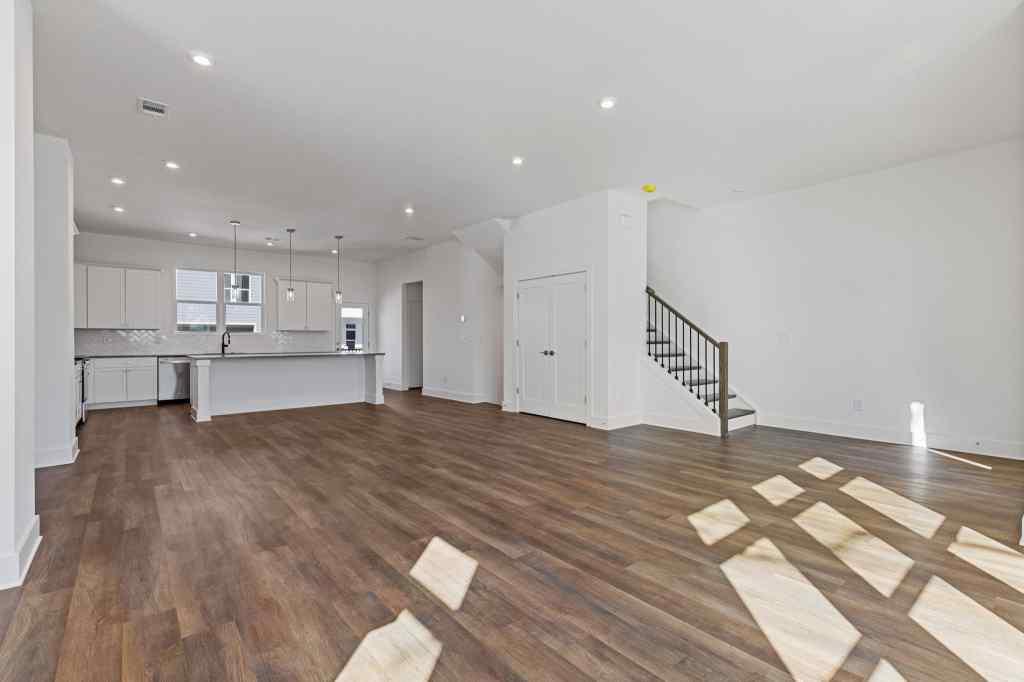 482 Hammons Way, Atlanta, Georgia image 23