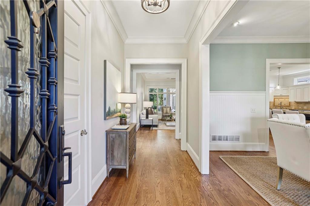 4745 East Conway Drive NW