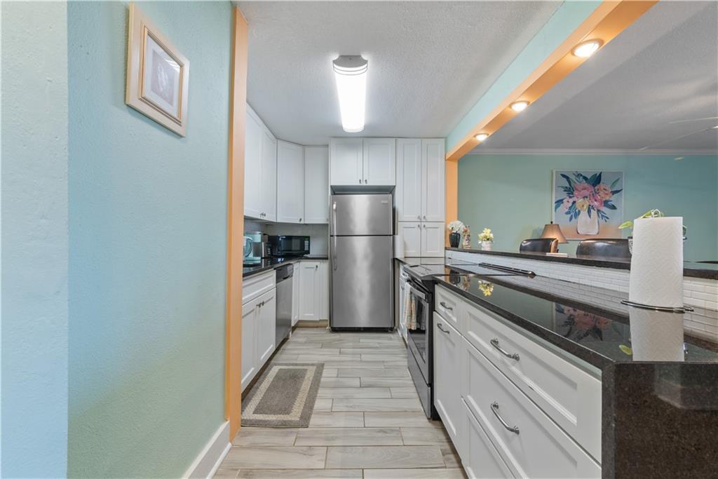 300 Peachtree Street NE 23J