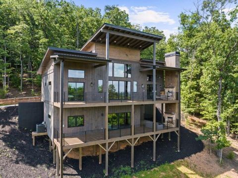Homes For Sale - 25 Boundless Trail<br/> Union County, Morganton, GA 30560
