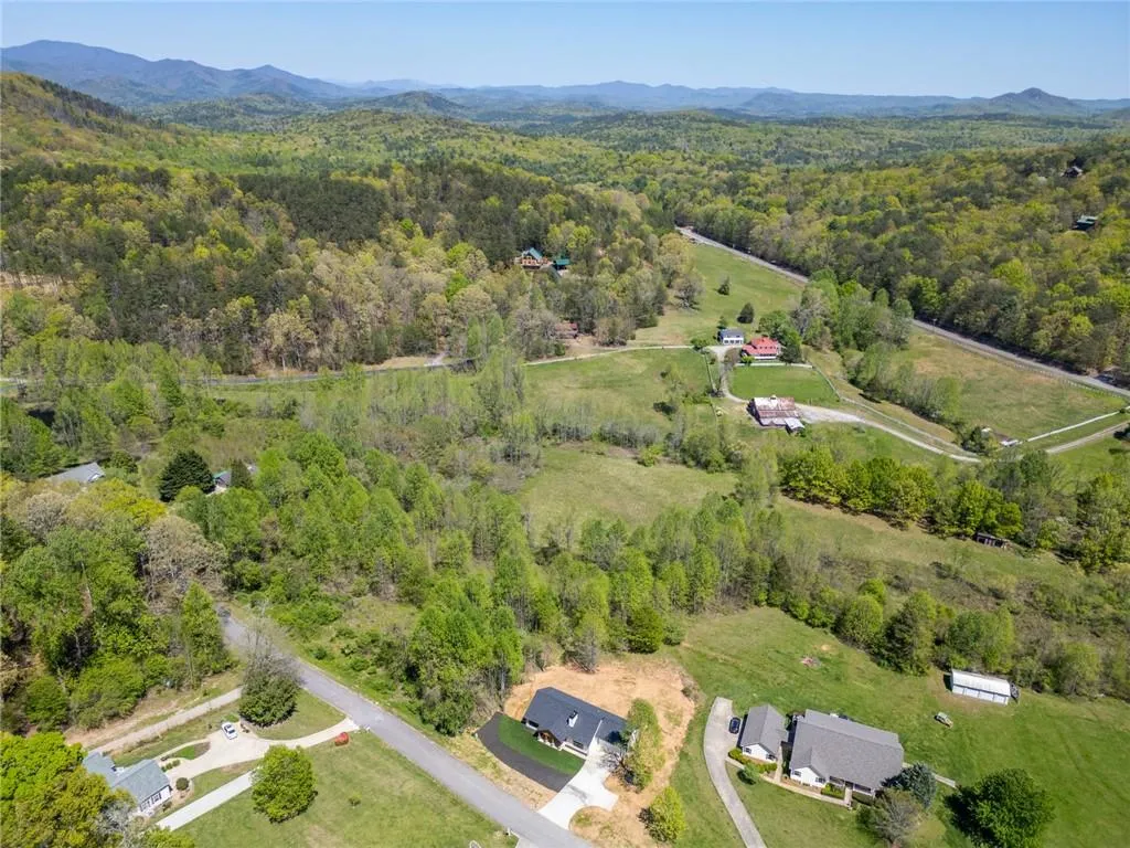 Cleveland, Georgia 30528, United States, 3 Bedrooms Bedrooms, ,2 BathroomsBathrooms,Residential,Active,120944