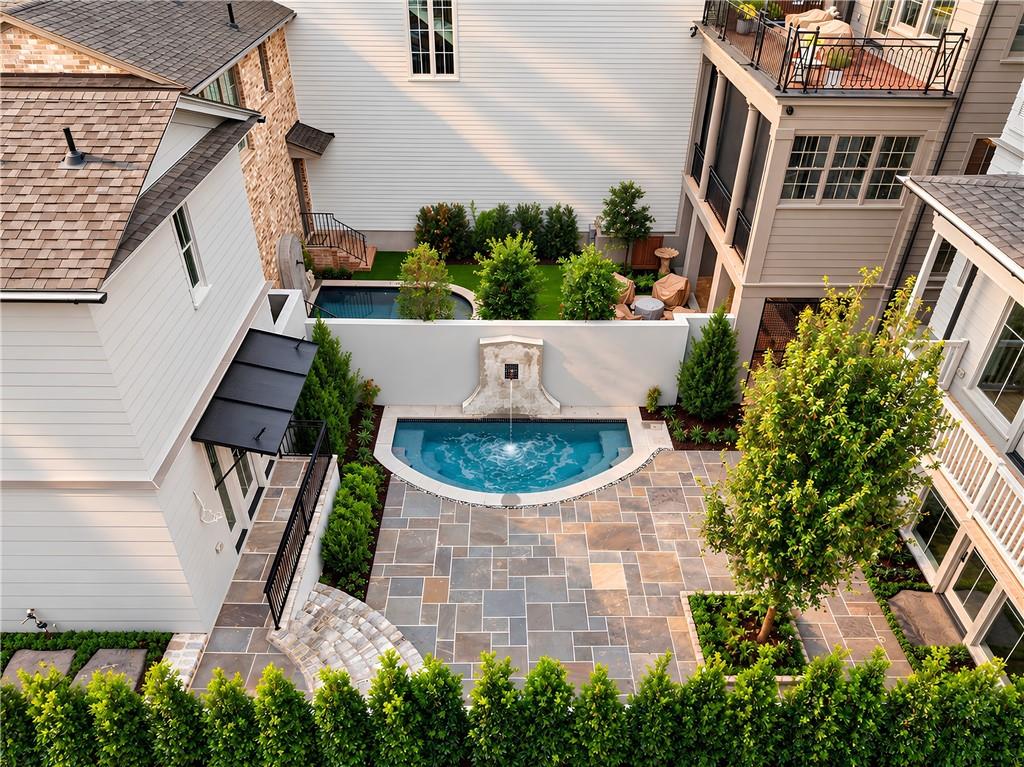 87 Sheridan Drive