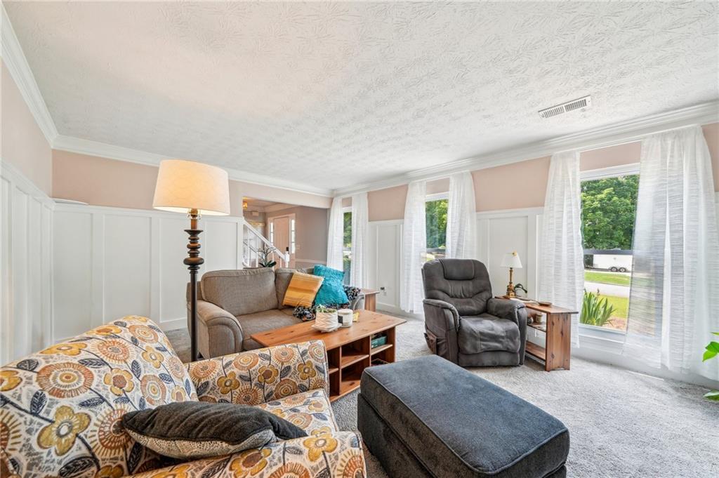 725 Crab Orchard Court, Roswell, Georgia image 3
