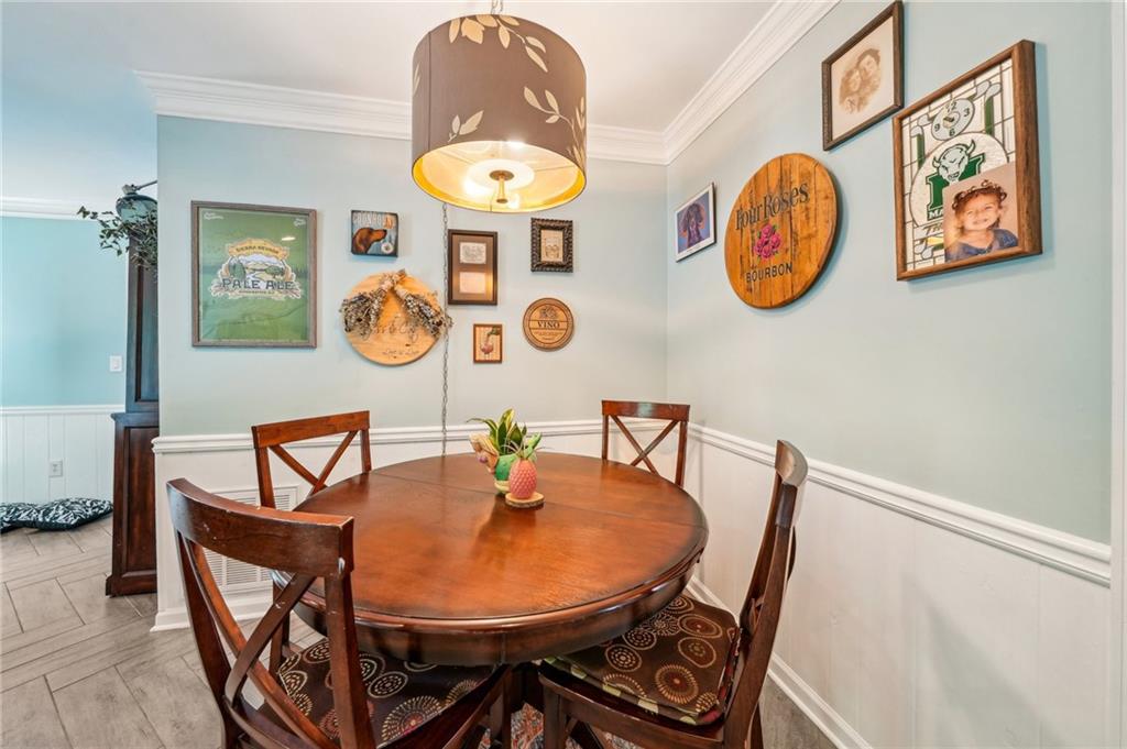 725 Crab Orchard Court, Roswell, Georgia image 5