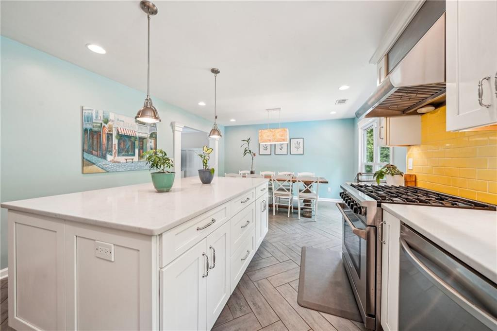725 Crab Orchard Court, Roswell, Georgia image 10