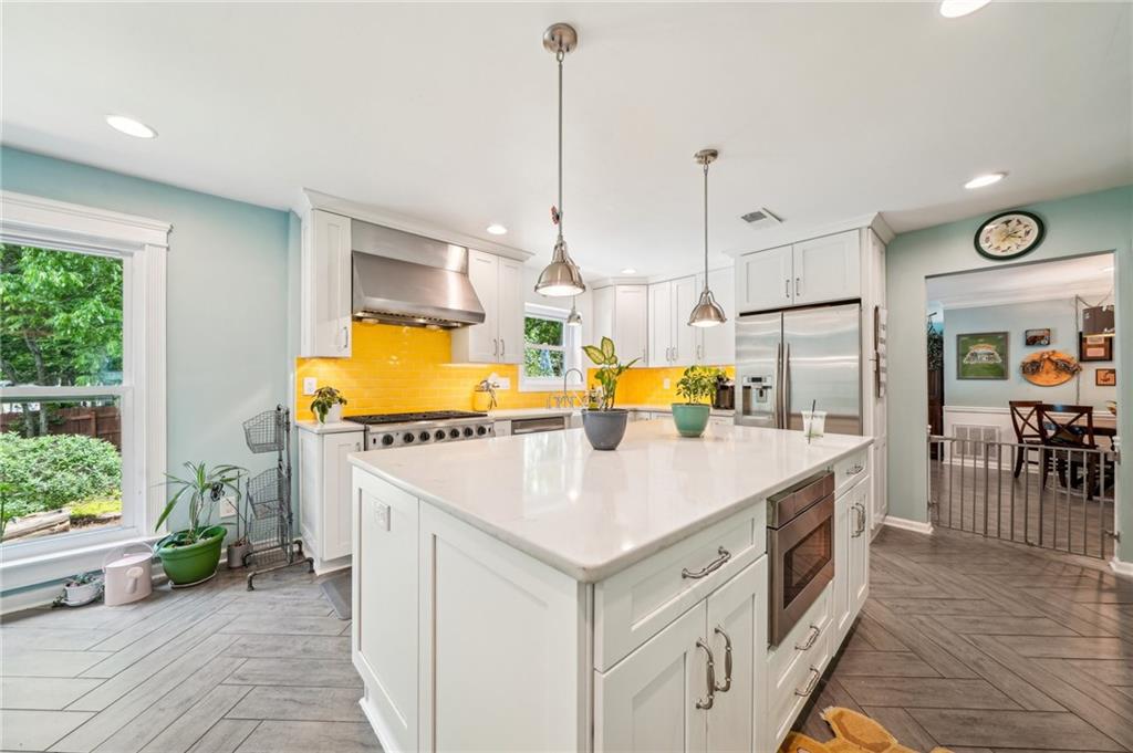725 Crab Orchard Court, Roswell, Georgia image 8