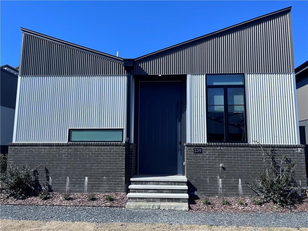 339 High Street