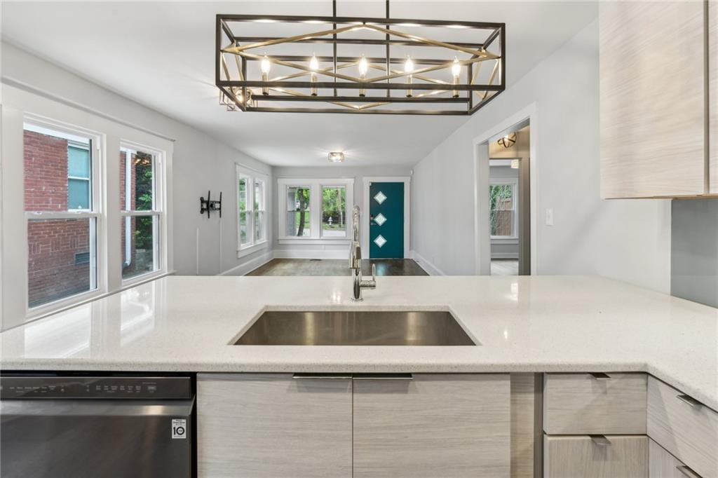 308 Mcpherson Place, Atlanta, Georgia image 11
