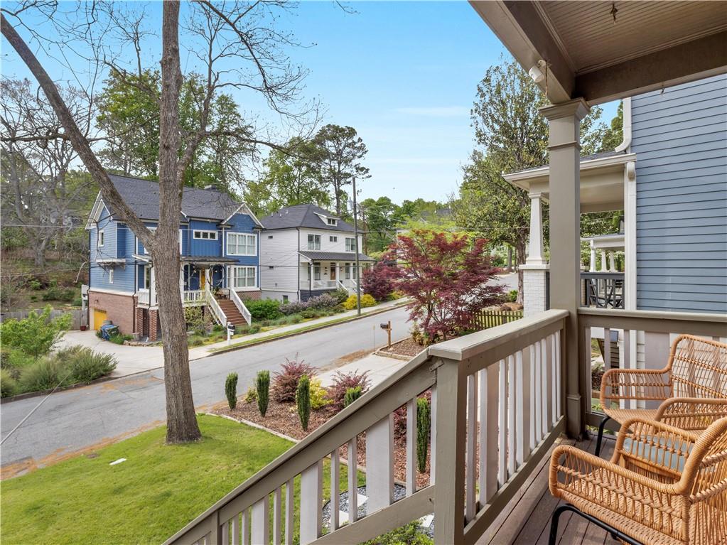 945 Longley Avenue NW