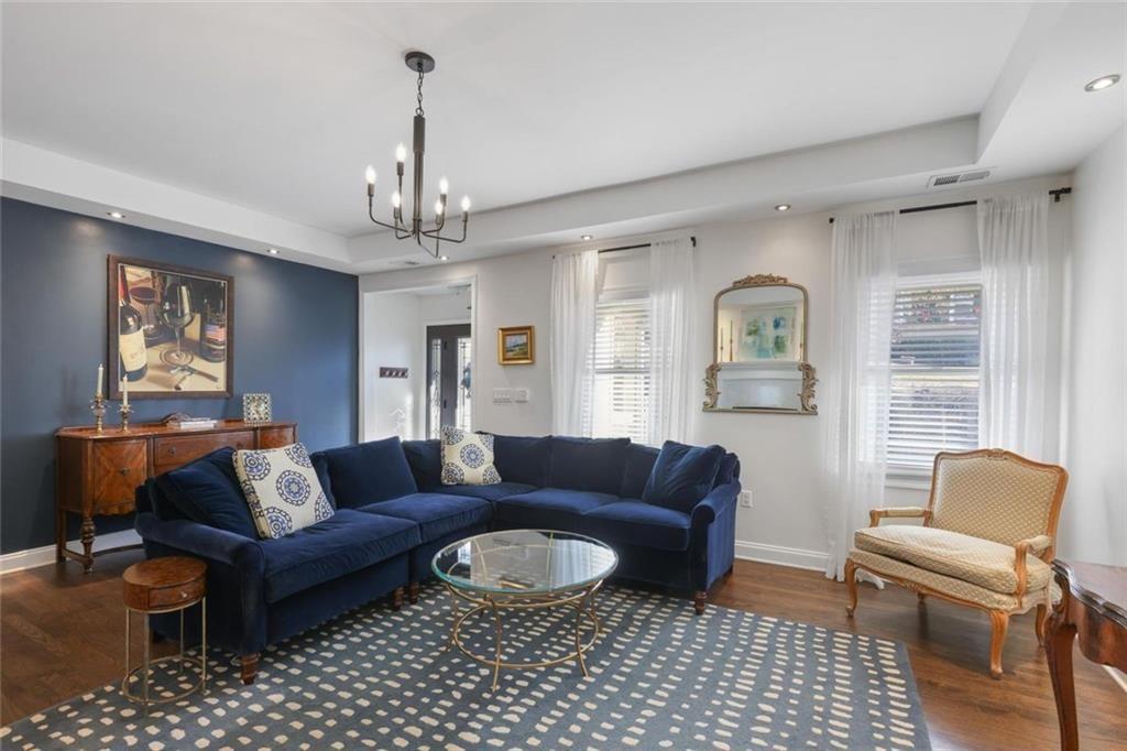 131 Holiday Street NE