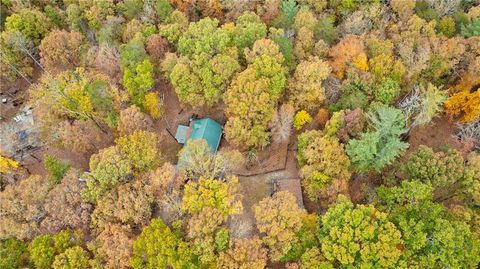 A home in Clarkesville