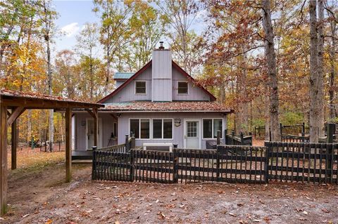 A home in Clarkesville