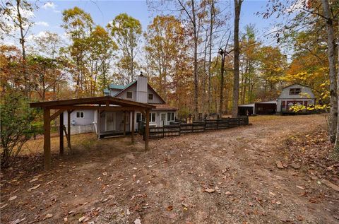 A home in Clarkesville