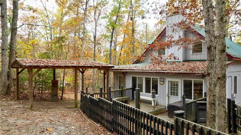 A home in Clarkesville