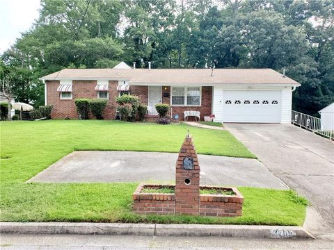 Homes For Sale - 3769 Amber Road<br/> Atlanta, GA 30331