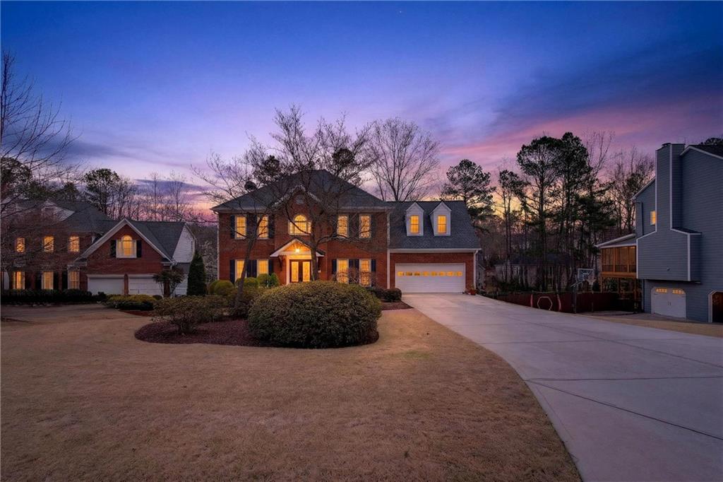 4118 Devon Wood Drive NE