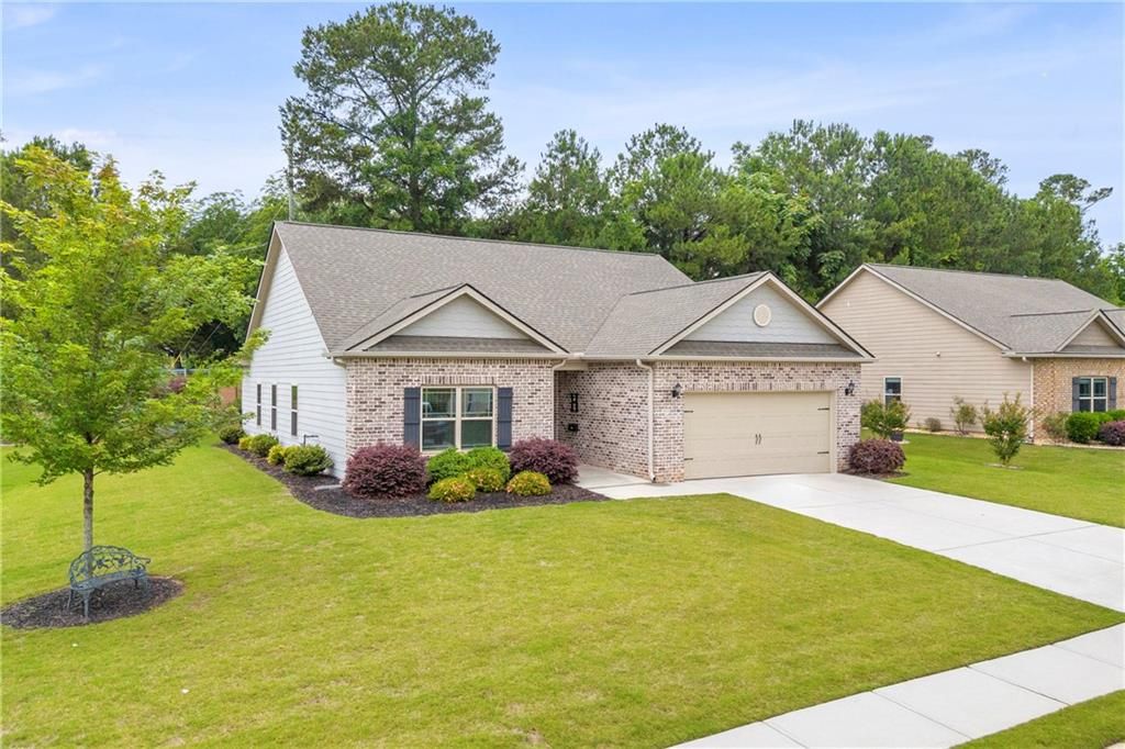 Photo of 817 Hidden Hollow Circle, Commerce, GA 30529 (MLS # 7782821)