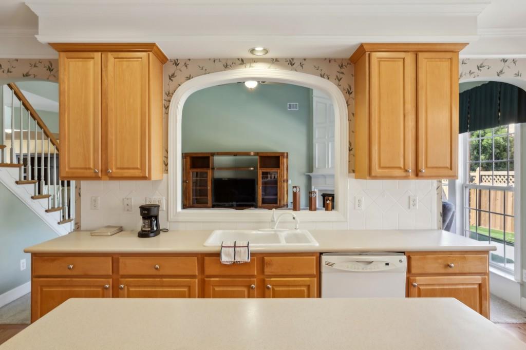 132 Westchester Drive, Smyrna, Georgia image 16