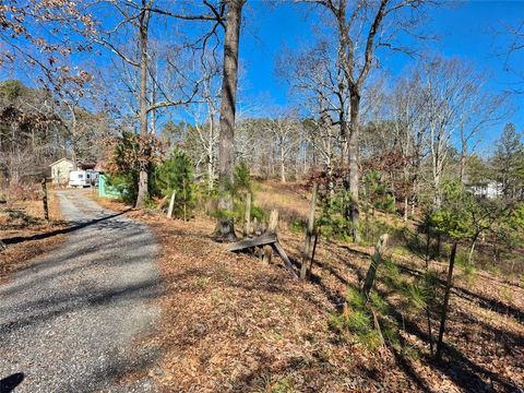 A home in Dawsonville