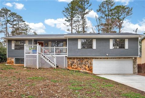 994 Bramwell Lane Stone Mountain GA 30083