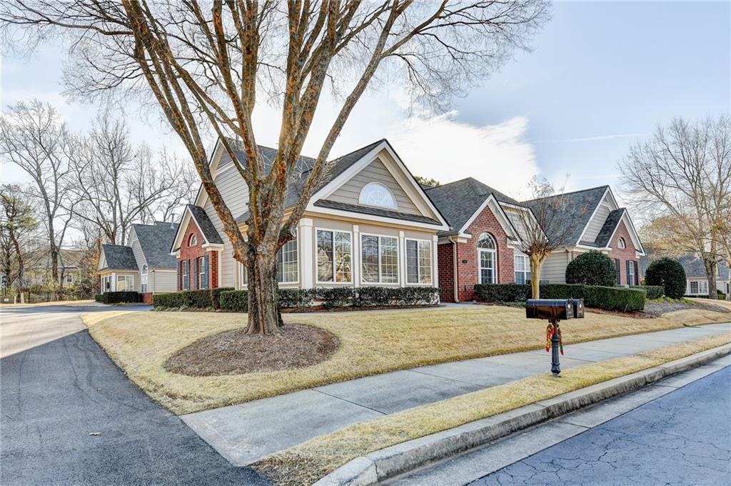 1904 Sweet Apple Circle 1904