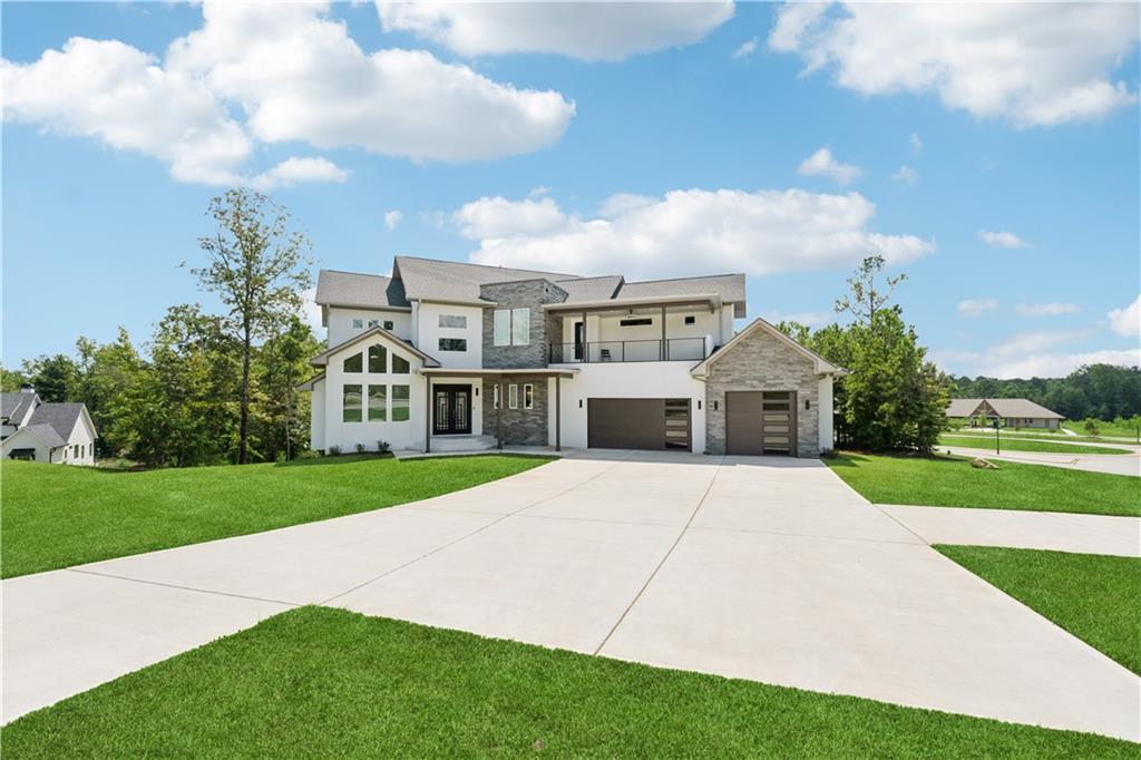 23 Fernbank Way