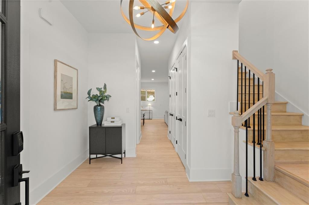 2082 Lyle Avenue, College Park, Georgia image 3