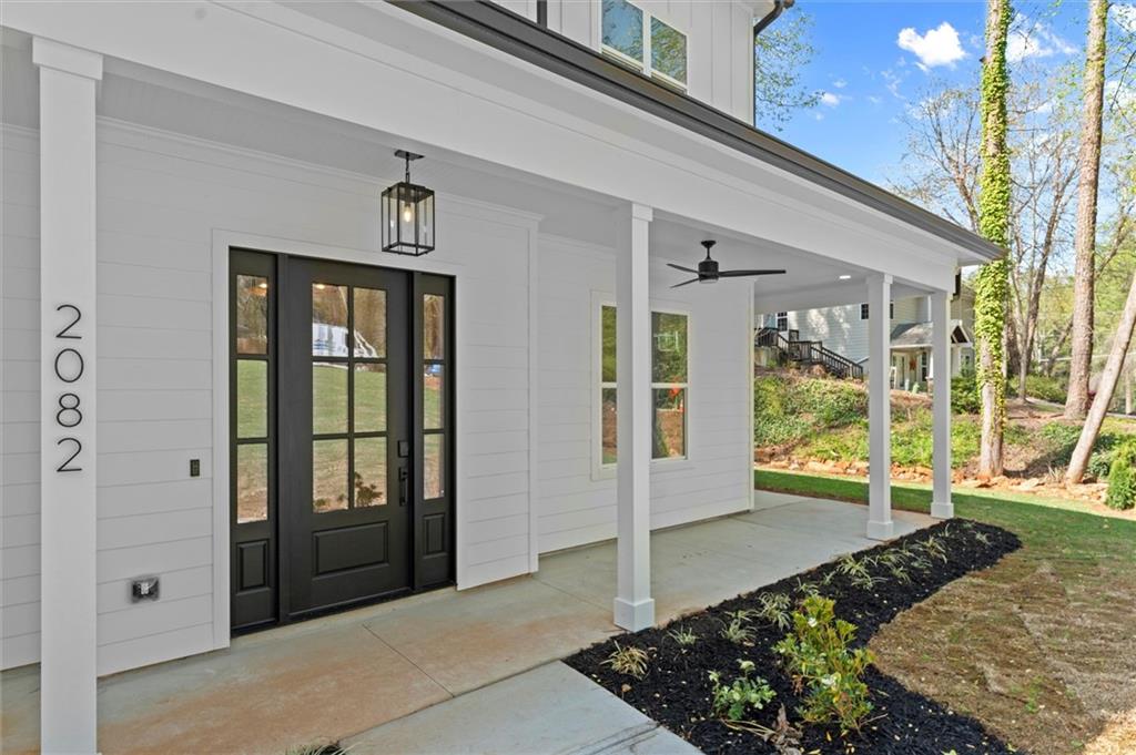 2082 Lyle Avenue, College Park, Georgia image 40