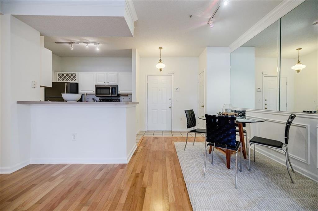 955 JUNIPER Street NE 4027