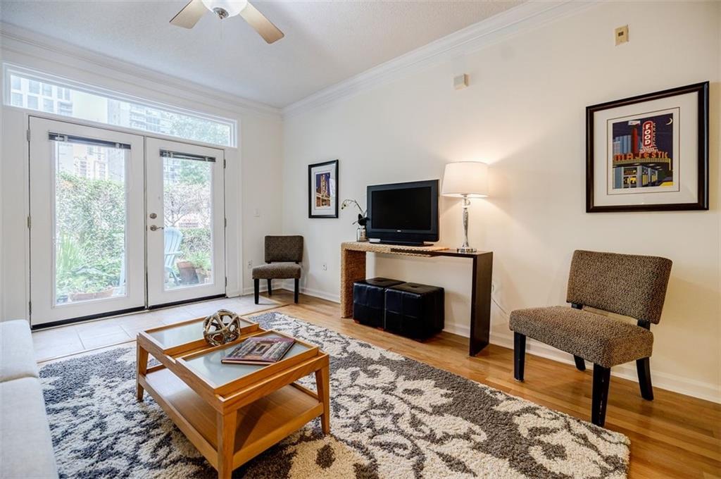 955 JUNIPER Street NE 4027
